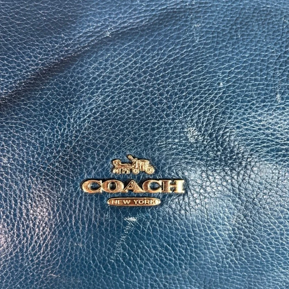 Coach Pebbled Leather Shoulder Bag Teal Blue Gold Hardware Slouchy Hobo